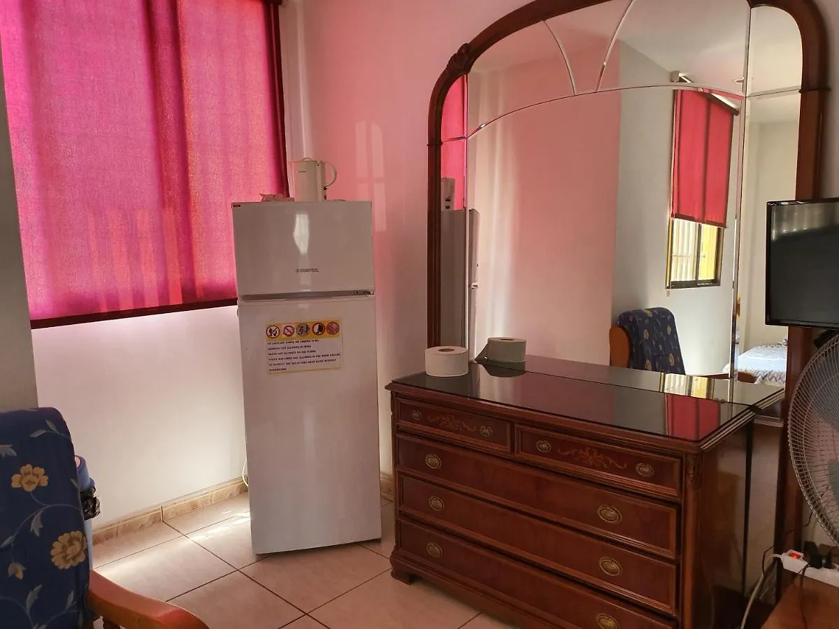 Affittacamere Doramas Private Rooms Shared Toilet Playa del Inglés