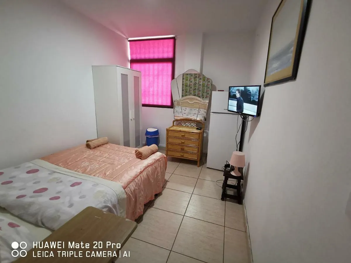 Doramas Private Rooms Shared Toilet Playa del Inglés Affittacamere